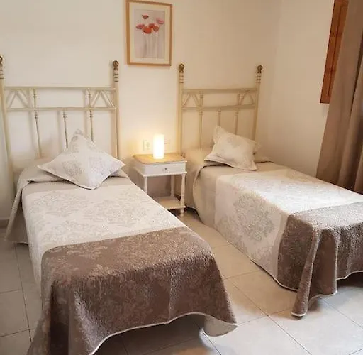 Tabaybas E31, Two Bed Puerto del Carmen (Lanzarote)